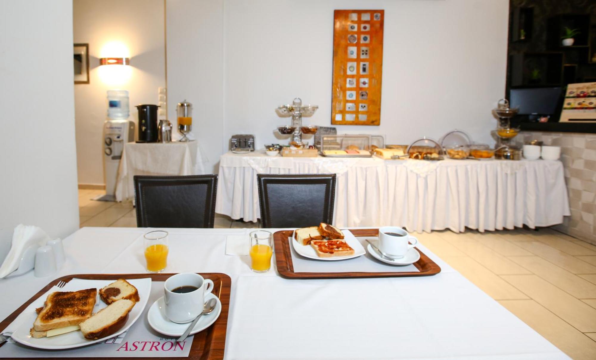 קארדיצה Hotel Astron מראה חיצוני תמונה