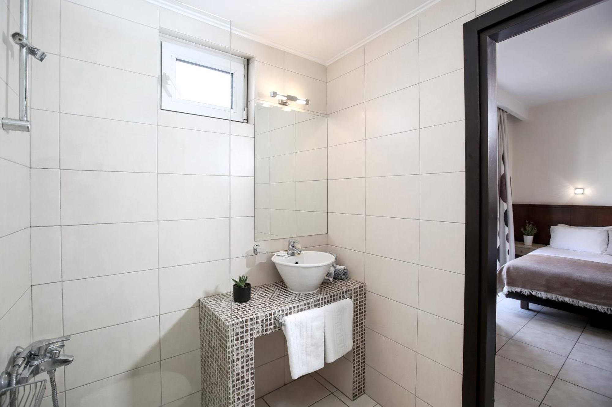 קארדיצה Hotel Astron מראה חיצוני תמונה