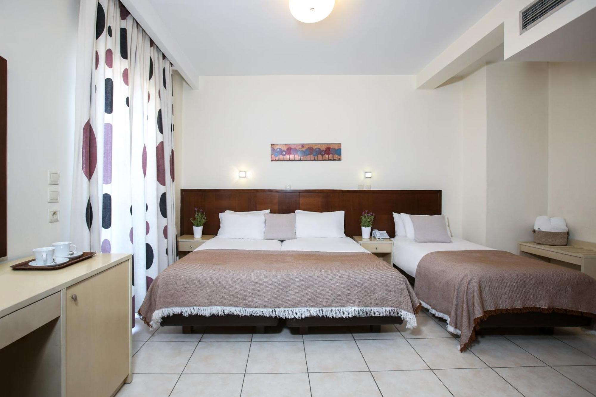 קארדיצה Hotel Astron מראה חיצוני תמונה