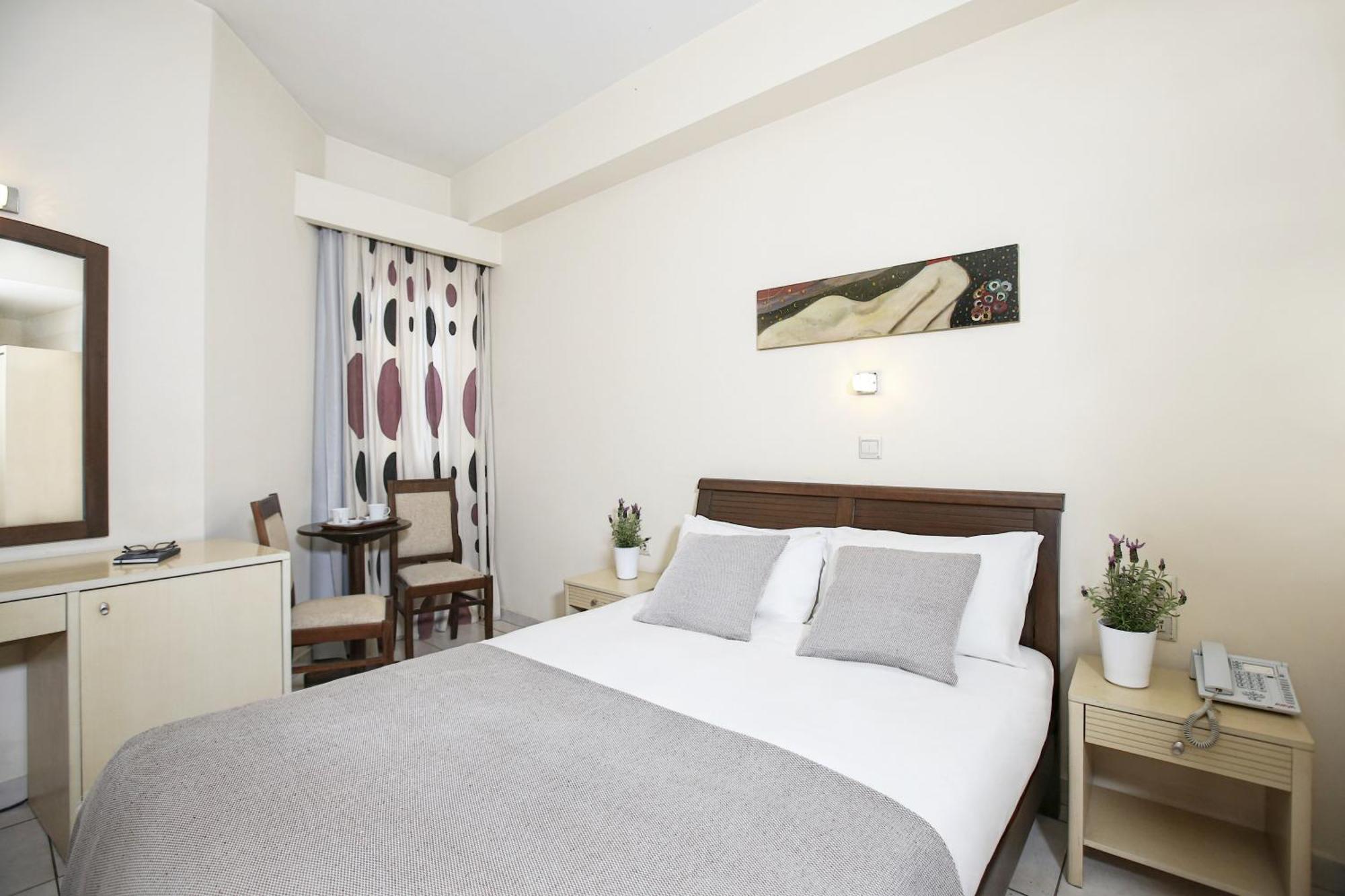 קארדיצה Hotel Astron מראה חיצוני תמונה